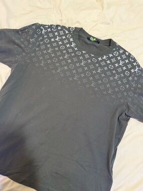 Louis Vuitton Gray Monogram Gradient Crew Neck T-Shirt